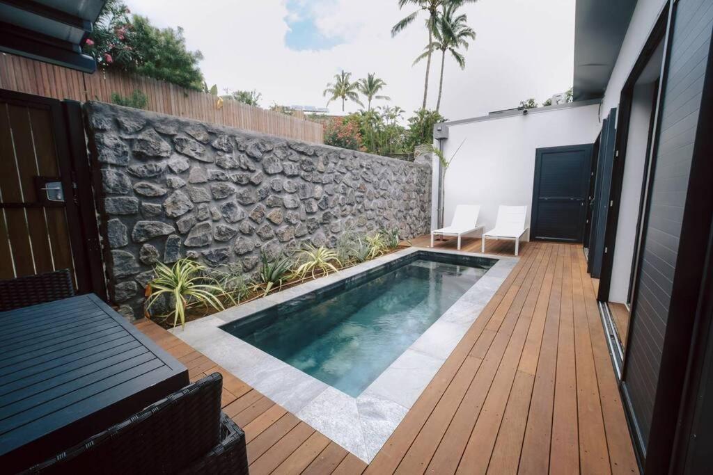 Summer Cosy - Villa Classee 4 Etoiles - 2 Suites Avec Piscine Chauffee Et Jacuzzi Integre Idealement Situee Chemin Summer Saint-Gilles-les-Bains Exterior photo